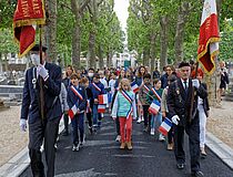 cérémonie de commémoration du 77e anniversaire de la Victoire du 8 mai 1945 - Agrandir l'image (fenêtre modale)