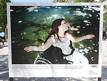 Exposition Etre beau sur la Grand'Place - Agrandir l'image (fenêtre modale)
