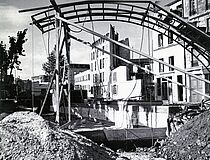 Décor du film "Hôtel du Nord" de Marcel Carné (1938), reconstitué dans les studios de Billancourt. - Agrandir l'image (fenêtre modale)