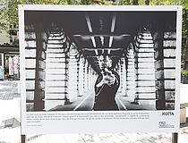 Exposition Etre beau sur la Grand'Place - Agrandir l'image (fenêtre modale)