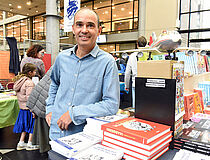 Yann Dabadie - Salon du Livre 2025 ©Saragoussi - Agrandir l'image (fenêtre modale)
