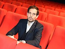 Benjamin Bonadonna, directeur du cinéma Pathé Boulogne - Agrandir l'image (fenêtre modale)